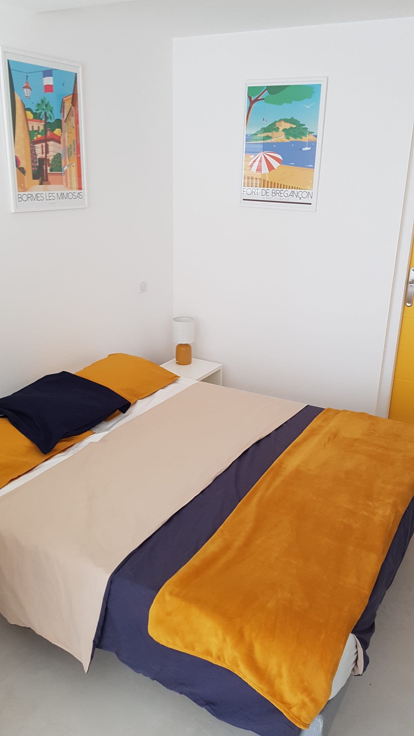 Chambre dans le séjour